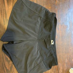 lululemon shorts speed up 2.5